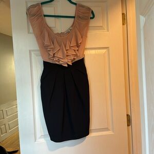 Forever 21 cupped sleeve ruffled cascade in front of peach top navy back zip M